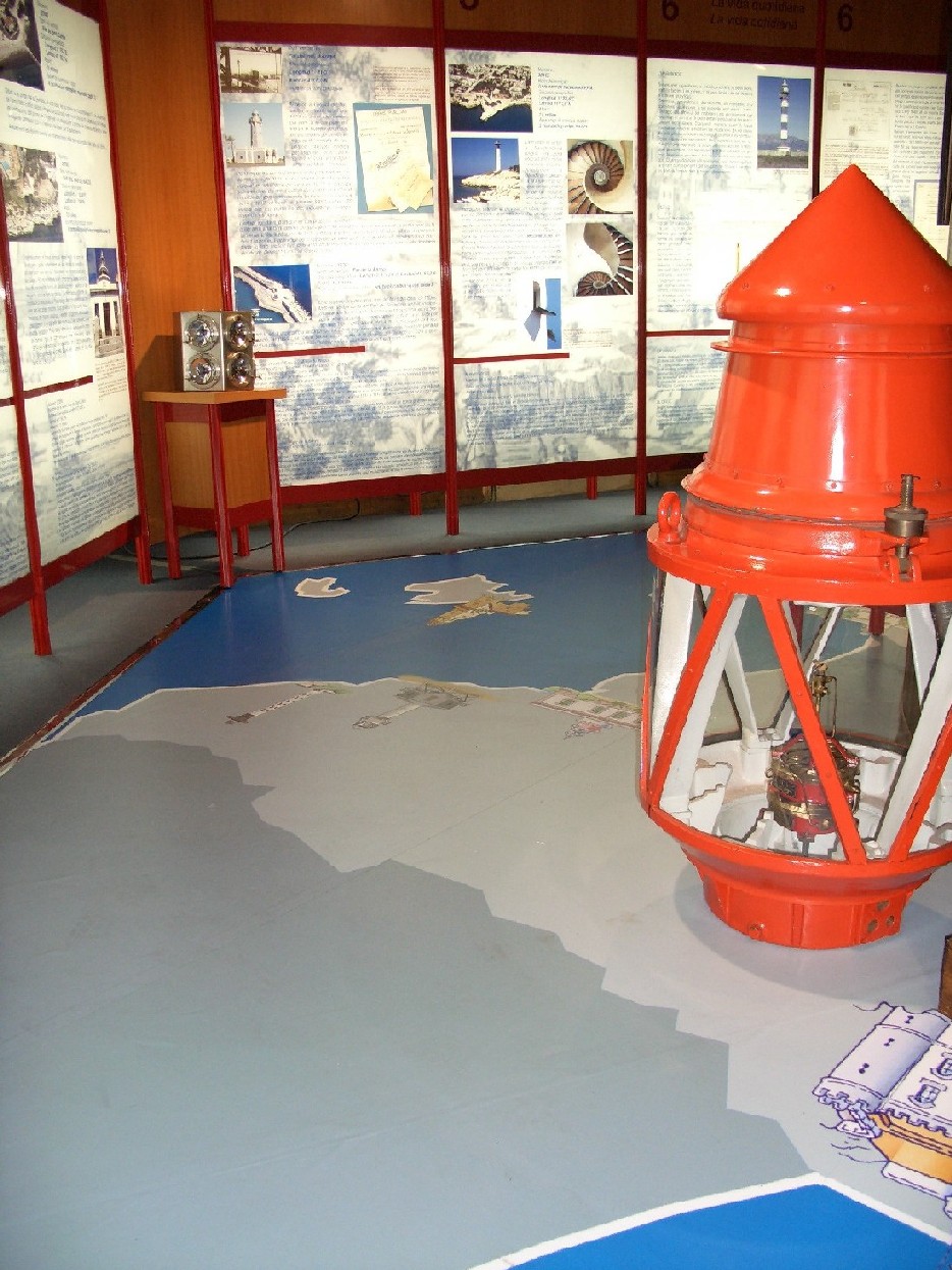 interior_far