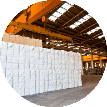 Amb qui treballem? | Who do we work with?