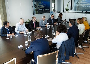 La Mesa del Parlament de Catalunya visita Port Tarragona