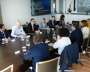 La Mesa del Parlament de Catalunya visita Port Tarragona