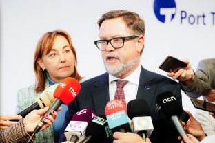 La consellera Silvia Paneque clou l’acte de relleu en la presidència del Port de Tarragona