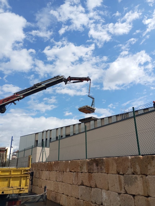 El Port de Tarragona inicia la instal·lació de panells fotovoltaics a l’edifici de la Policia Portuària