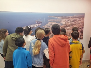 L’Arxiu del Port ofereix una nova activitat educativa ‘Aprèn amb l’Arxiu’