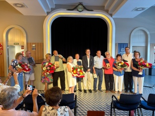El Port de Tarragona lliura plaques commemoratives als membres de més edat de la Unió de jubilats i jubilades