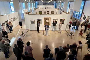 El Tinglado 1 del Moll de Costa acull una exposició retrospectiva inèdita amb més de 140 obres del pintor Rafael Català