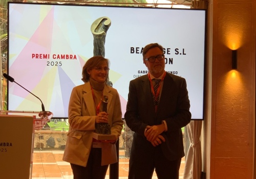 El president de Port Tarragona entrega un dels Premis Cambra Valls 2025