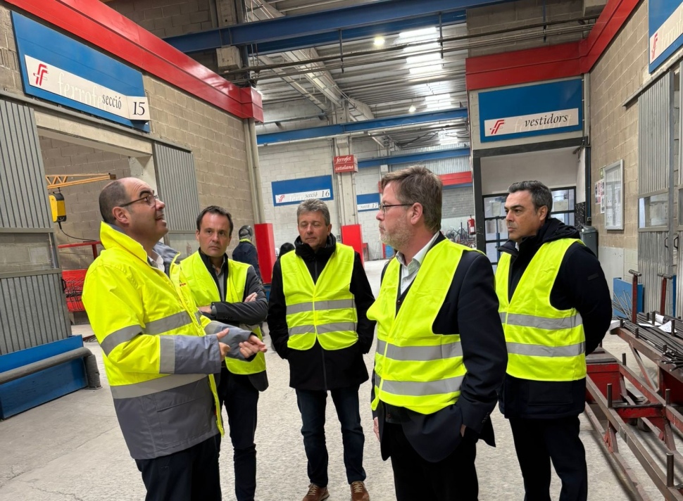 Representants de Port Tarragona visiten les instal·lacions de Prefabricats Pujol