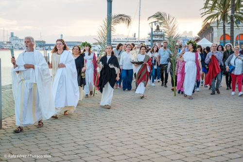 Tallers, visites, jocs i tastos omplen el Moll de Costa per Tarraco Viva