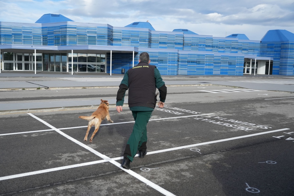 Port Tarragona posa a prova la seva capacitat de resposta en un simulacre d’artefacte explosiu a la terminal de creuers
