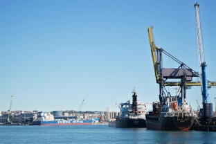 Los tráficos en el Port Tarragona superan los 3 millones de toneladas en octubre