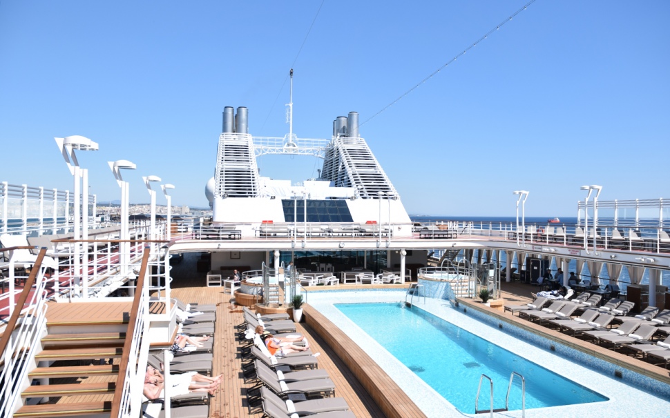 The Silver Muse visits Tarragona Cruise Port on its maiden voyage