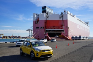El Port de Tarragona mueve 4.000 vehículos en menos de 48 horas