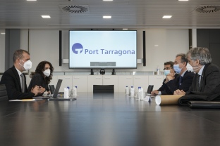 El Col·legi d’Economistes de Catalunya visita el Port Tarragona