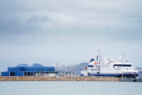 Port Tarragona avança en la descarbonització de l’activitat creuerística amb les primeres licitacions del sistema OPS