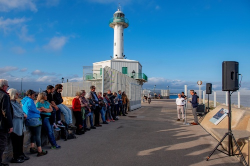 Inaugurada la mostra fotogràfica ‘BioPort’ al nou espai expositiu a l’aire lliure del Far de la Banya