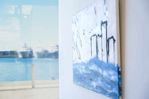 El Tinglado 1 del Moll de Costa inaugura l’exposició ‘El peix no cau del cel’ de l’artista cambrilenca Nuri Mariné