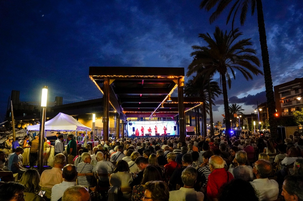 La 32a edició del festival d’havaneres del Port de Tarragona aplega tres mil espectadors