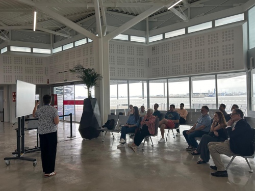 L’Espai d’Opinió del Port de Tarragona es reuneix per conèixer la nova terminal de creuers al Moll de Balears