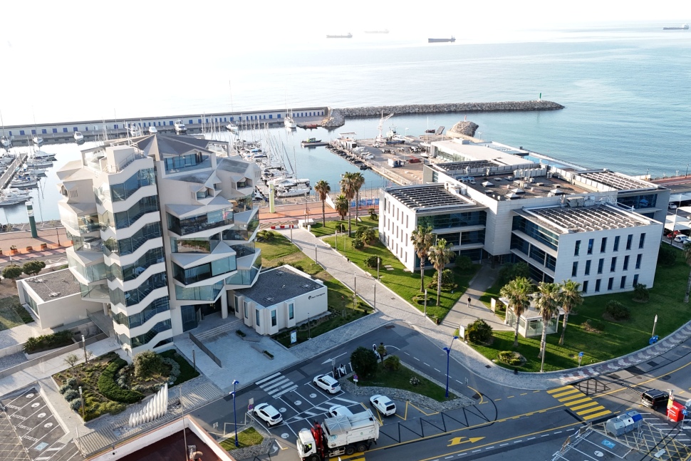 El Port de Tarragona obre noves convocatòries públiques per cobrir més de deu places