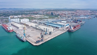 El Port Tarragona aplica medidas complementarias en la estiba para descongestionar sus muelles