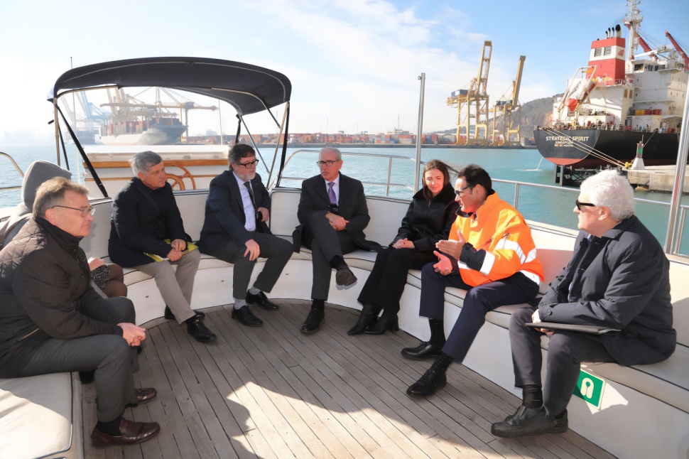 Els ports de Barcelona i Tarragona comparteixen experiències per ser més eficients
