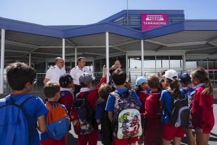 Escolars de Primària visiten la terminal de creuers de Port Tarragona per descobrir les professions de la tripulació  