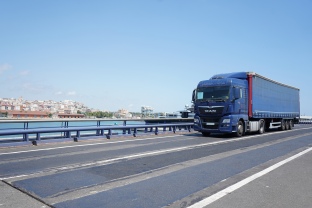 Port Tarragona acaba les obres de millora del pont mòbil reduint a més de la meitat el temps d’execució
