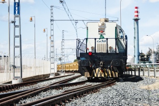 Port de Tarragona treballa per posar solució a la contaminació acústica dels trens de mercaderies al seu pas pel Serrallo