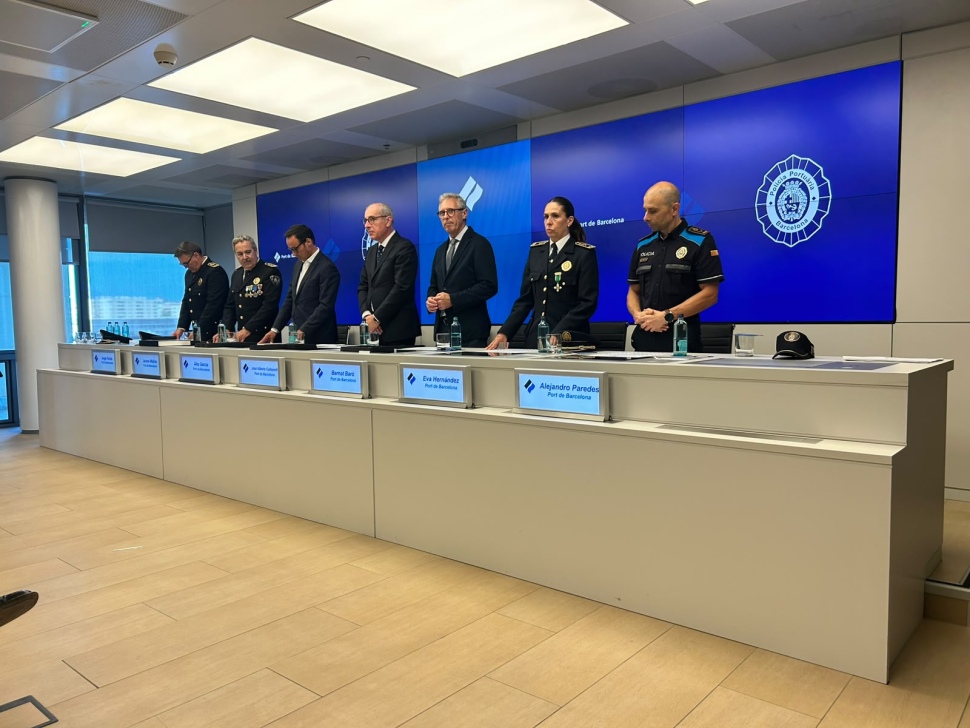 La Policia Portuària de Tarragona, present en el primer Dia de la Policia Portuària de Barcelona