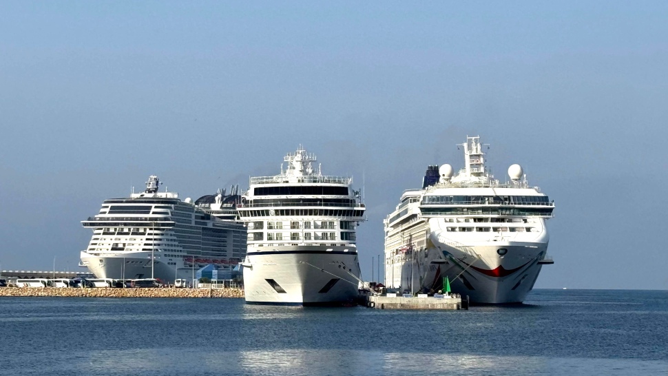 Tarragona Cruise Port rep l’escala de tres creuers en un mateix dia