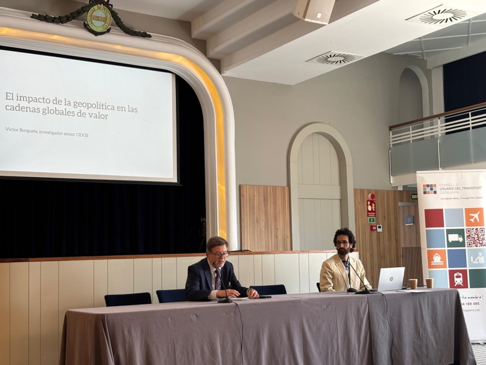 El Consell d’Usuaris el Transport de Catalunya celebra la seva assemblea extraordinària al Teatret