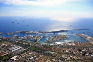 La Generalitat de Catalunya concedeix al Port de Tarragona la Placa al Treball President Macià en reconeixement a la seva trajectòria laboral i social