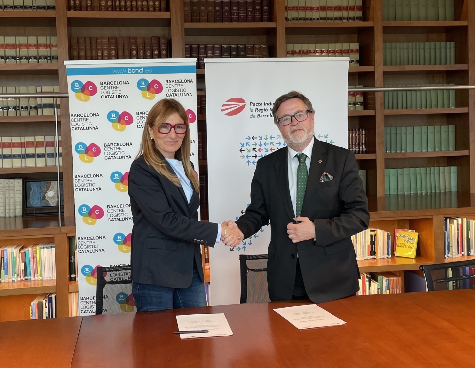 El president Castellà signa l’acord de col·laboració entre BCL i el Pacte Industrial de la Regió Metropolitana de Barcelona