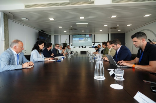 Port Tarragona presenta un pla d’actuació per al control de la població de coloms