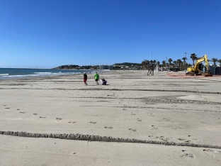 El Port de Tarragona finalitza amb èxit les tasques per a la regeneració de la platja de La Pineda