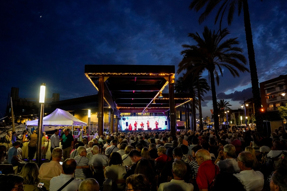 Les havaneres tornen a omplir de música marinera les nits d’estiu al Serrallo