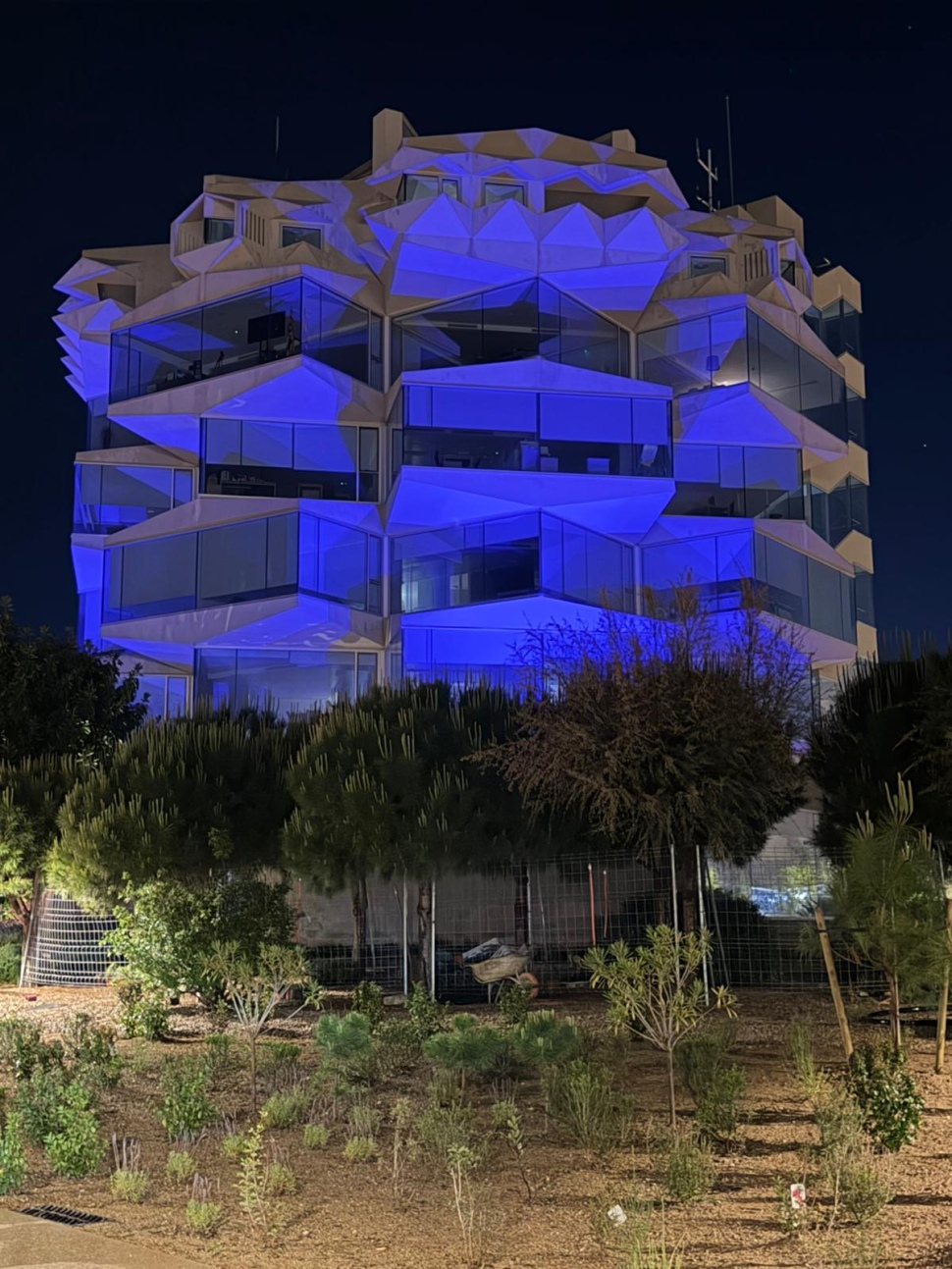 Port Tarragona es vesteix de blau en el Dia d’Europa