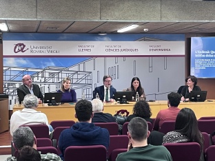 El president de Port Tarragona explica la seva experiència en política en una taula rodona de la URV