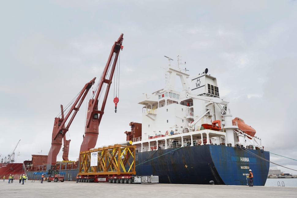 El Port Tarragona realitza l’operativa d’embarcament de 7 peces de Project Cargo amb destinació Bèlgica