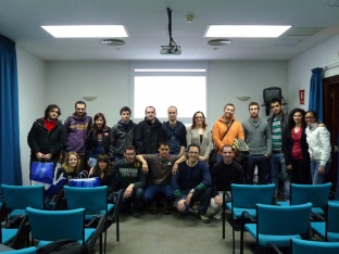Visita de estudiantes de la URV al Archivo