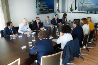 La Mesa del Parlament de Catalunya visita Port Tarragona