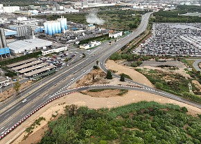 Es reprèn la construcció de la rotonda d’accés a la ZAL per la C-31-B